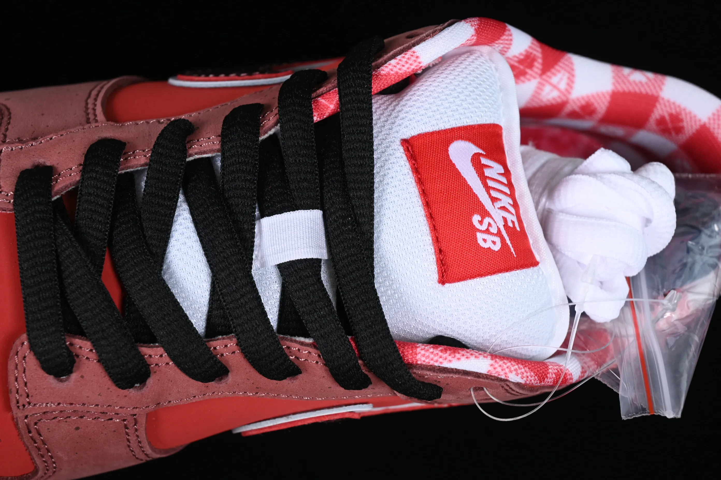 All Categories Nk SB Dunk Series Nk SB Dunk Low Low-top sneakers J version Concepts x Nk Dunk Low Orange Lobster SB smashed backboard fashion casual sneakers 313170-661